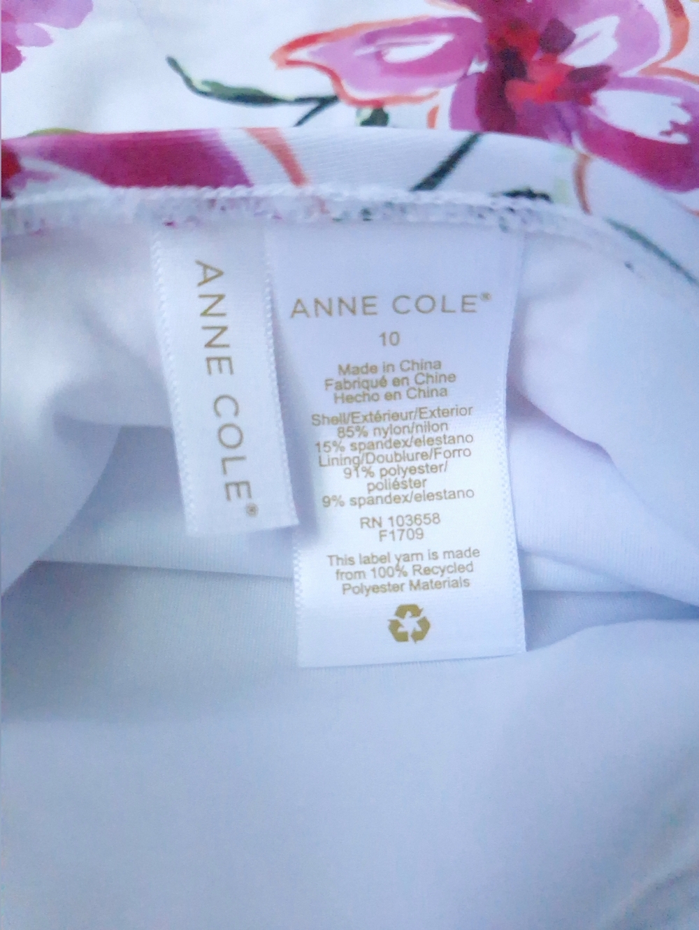 Anne Cole Women's Fiore Twist Front Shirred One Piece White Floral Swimsuit 10 - Picture 9 of 9